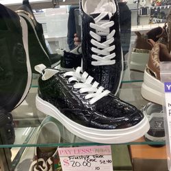 Freestyle Faux Croc Shoes