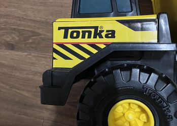 Tonka dump truck