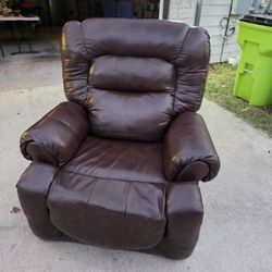 LARGE Leather Recliner Electric With USB