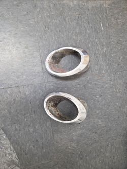 63 to 67 Corvette tail light bezels