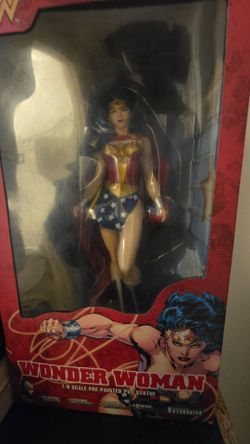Wonder woman figure