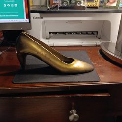 Ornament   Solid Brass Shoe 