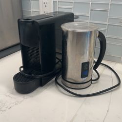 Nespresso Coffee Machine With Froth