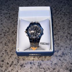 Seiko Chronograph Watch Two-Tone (Price negotiable)