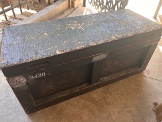Wooden military box with lid