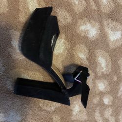 black peep toe heal
