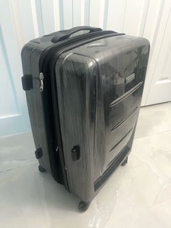 Samsonite Medium Luggage