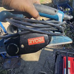 Ryobi 3 1/2 In Hand Planer