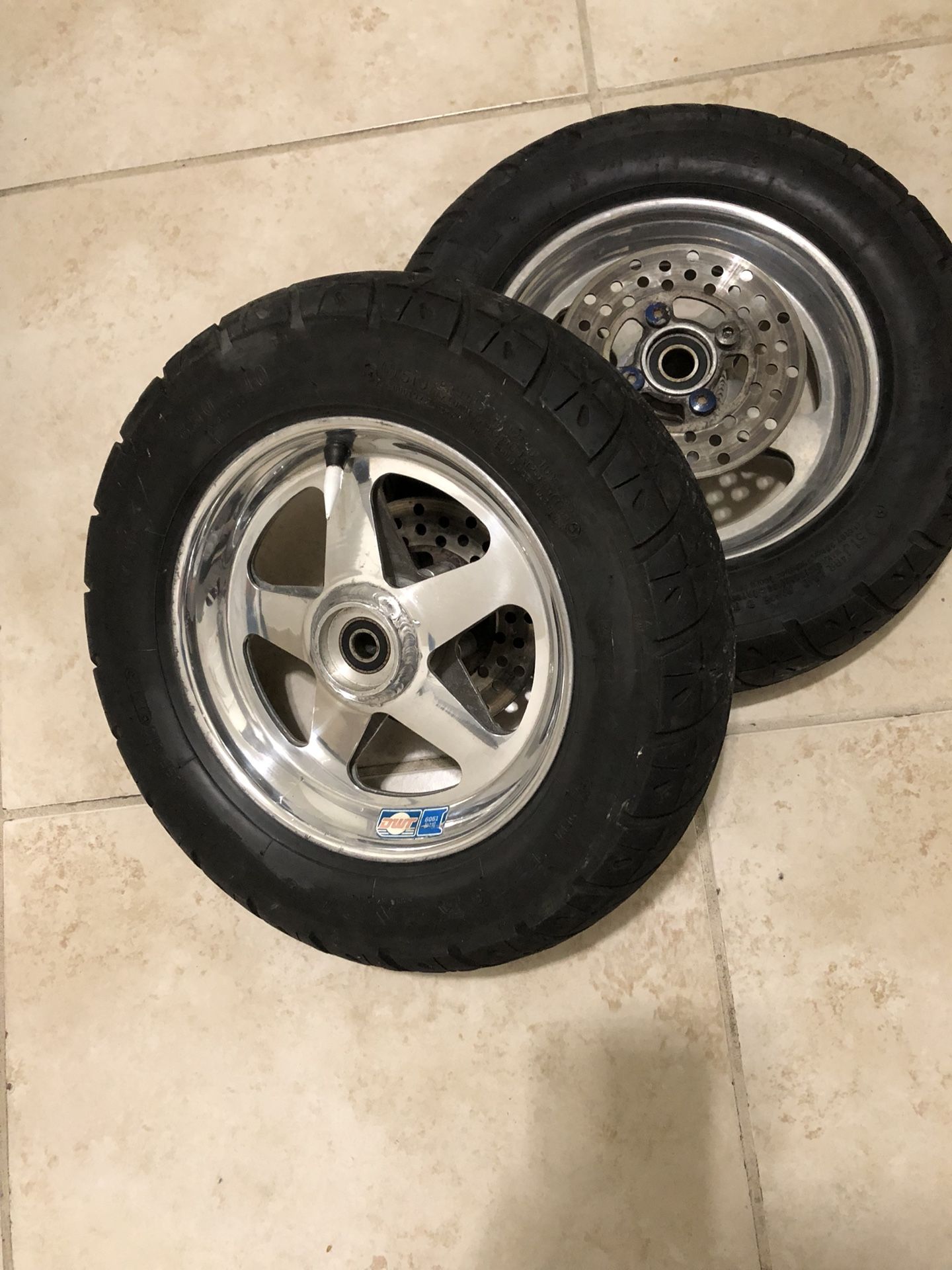 Yamaha banshee spindle mounts wheels