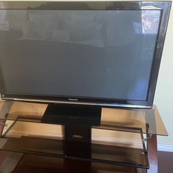 Tv And Tv stand 