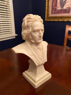 Vintage Beethoven Bust – Made in Italy – 11” Alabaster-Style Sculpture