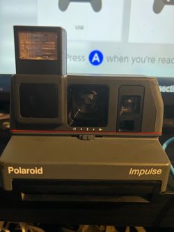 Impulse Polaroid 600 Instant Camera