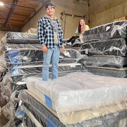 Puffy Tempur-Pedic   Leesa  Sleep Number. Amerisleep  Helix Saatva  Purple  Nectar Dreamcloud AND MORE!!!
