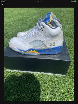 Jordan 5 Laney