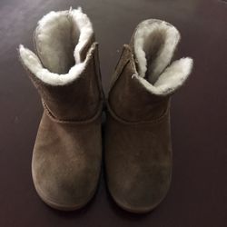 Girls Ugg Boots