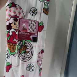 Strawberry Shortcake Blanket 🍓