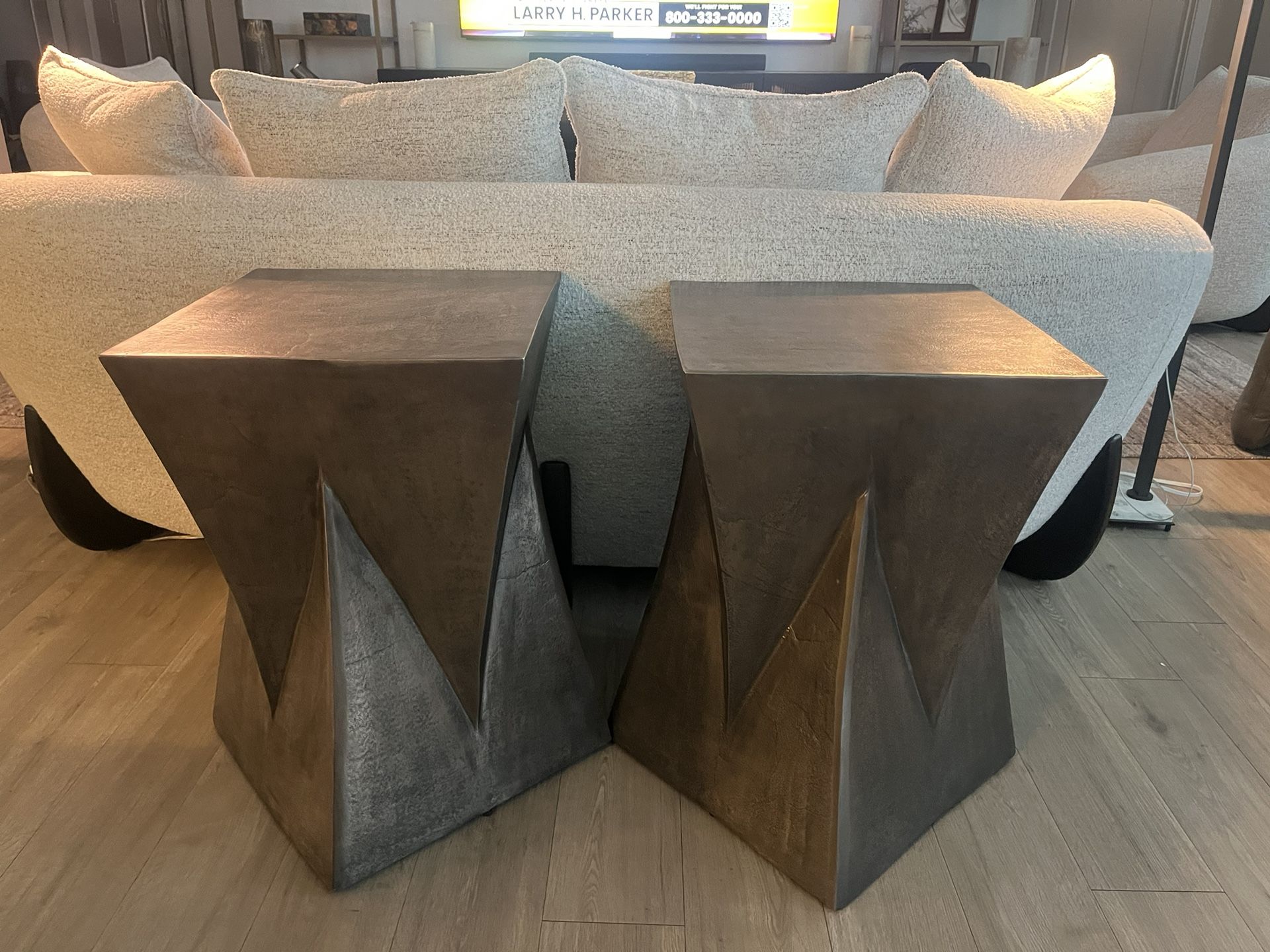 Designer High End End Tables Night Stands