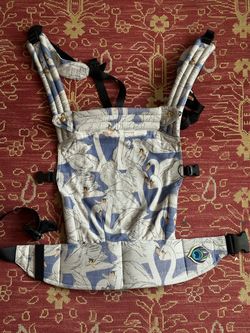 Artipoppe Swan Purple Baby Carrier