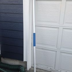 Unger Professional Connect and Clean 7’-24’ Aluminum Telescopic Extension Pole with Locking Cone and Quick-Flip Clamp, Indoor and Outdoor Use, Compati