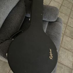 Banjo Guitar 