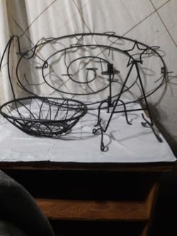Wall Candle Holder, Hanging Basket, Picture Holder And Candle Holder