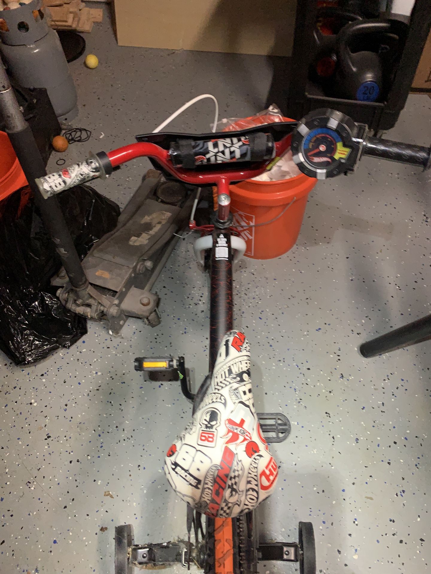 Free Bmx Bike With Training Wheels.