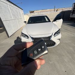 Llaves De Autos Car Keys And Remotes 