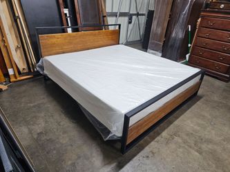 King bed and mattress