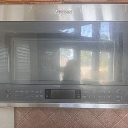 Whirlpool Convection microwave 30 Inches 