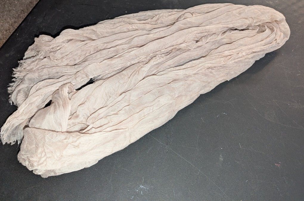 5 Gauze Table Runner
