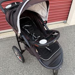 Graco Jooger Stroller 
