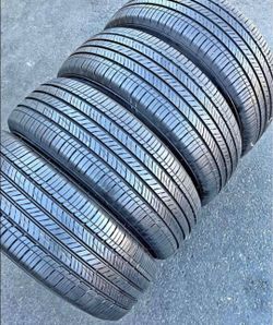 235 65 17 Hankook Tires 80% de Vida Las 4