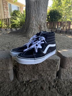 Vans Hi Top Star laced Size 9