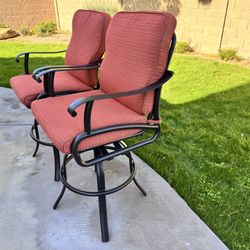 Mallin Swivel Bar Stools with Sunbrella Cushions