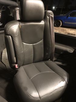 2003 electric Silverado seats