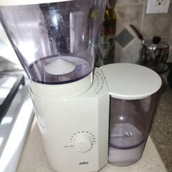 Braun Burr Coffee Grinder Exc Cond Glad to Demo