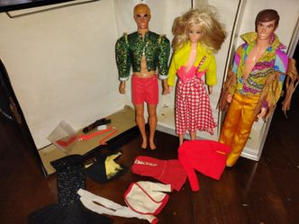 Vintage barbies lot