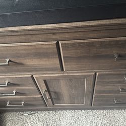 King size bed set with mattress