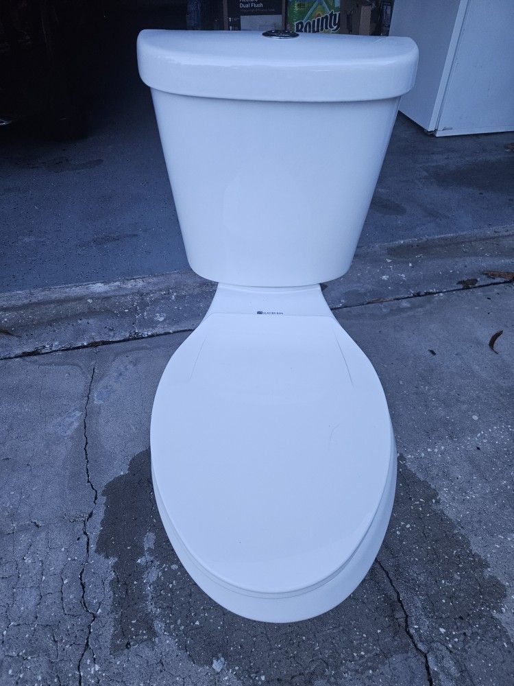 Toilet Glacier Bay Free