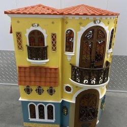 Bratz World Mansion Doll House