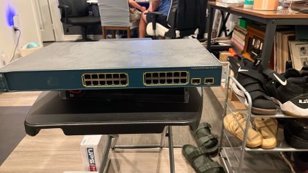 Cisco Catalyst 3560 series PoE-24