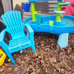 The prices firm.. children's waterfall water table with free chair