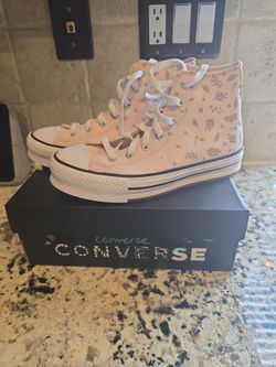 CONVERSE - Girls High Tops - Brand New.