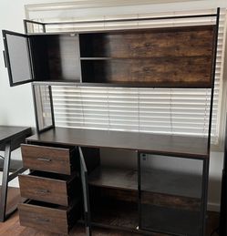 Hutch $100