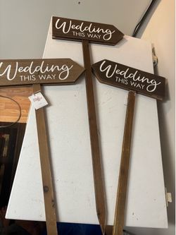 Lot Of 3 - Wedding This Way Wooden Stake Signs - Double Sided