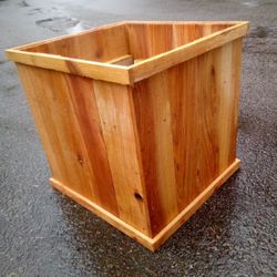 Rustic Cedar Flower, Garden Box. 