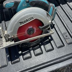 Makita Cordless Saw