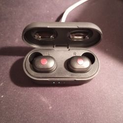 Wireless Earbuds With Charging Case USB -C, Android And IOS