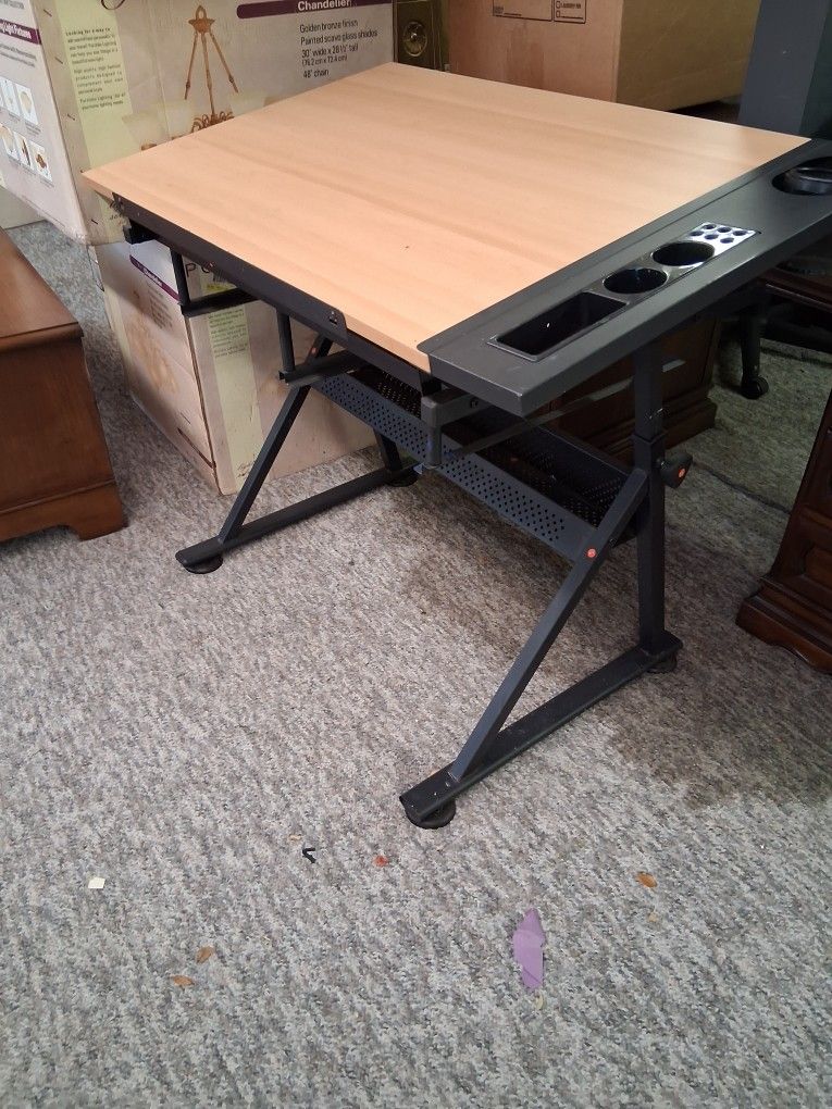 Art Drawing Table