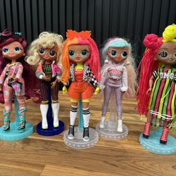 5 L.O.L. dolls 